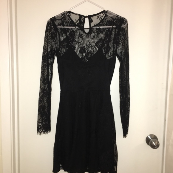 Black lacy mini dress - Picture 5 of 5